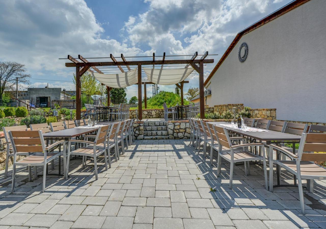 Mala Trna Penzion Tokaj Macik Winery B&B מראה חיצוני תמונה